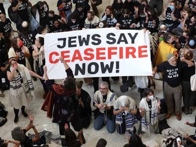 Hundreds of Jews protesting in America to stop the bombing of Gaza were arrested